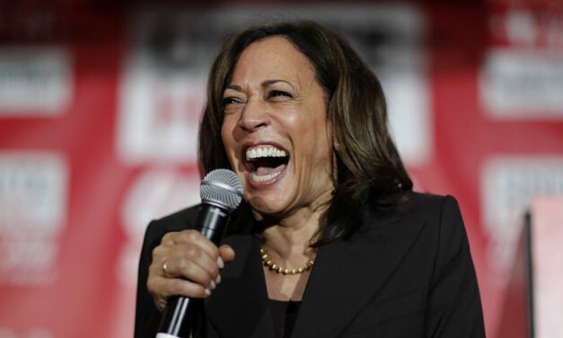 Harris ain’t helping Biden, the Democrats or herself YEAH!