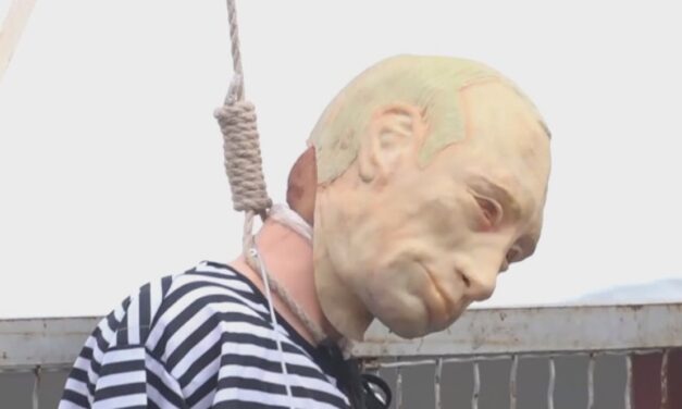It is time to take out Putin