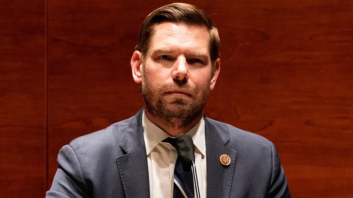 Swalwell: ‘Stupid’ to want to Control your own Health or your Children’s Education 