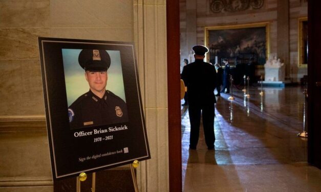 Jan 6 Video Shows Capitol Cop Not Killed by Protesters
