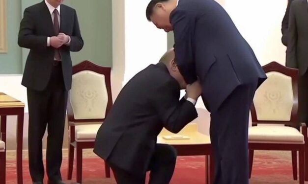 Putin is the Junior Dictator in Meeting with Xi