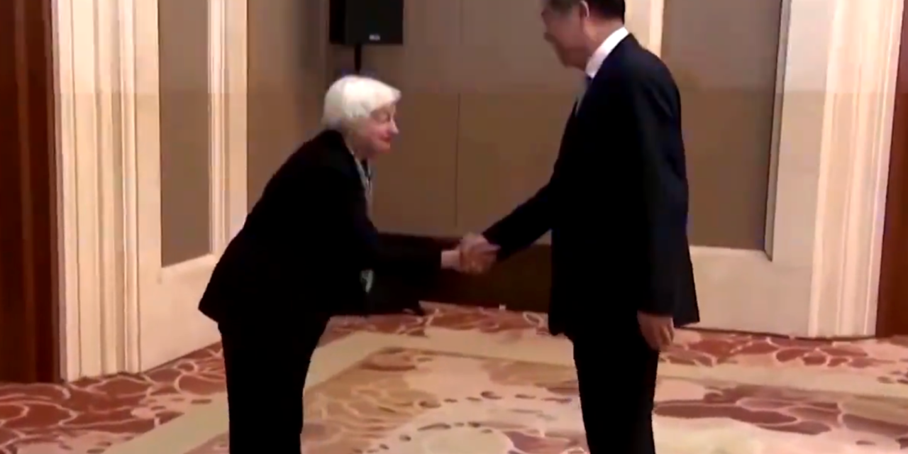 Yellen Bowing in Beijing a Setback For America