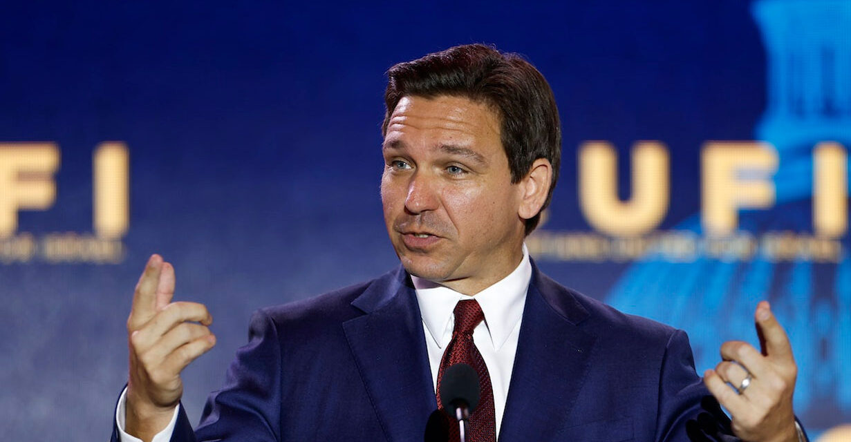 Top DeSantis Strategist Jumps Sinking Ship!