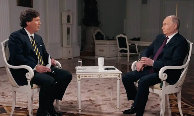Tucker Carlson Shakes Up the Establishment by Interviewing Putin