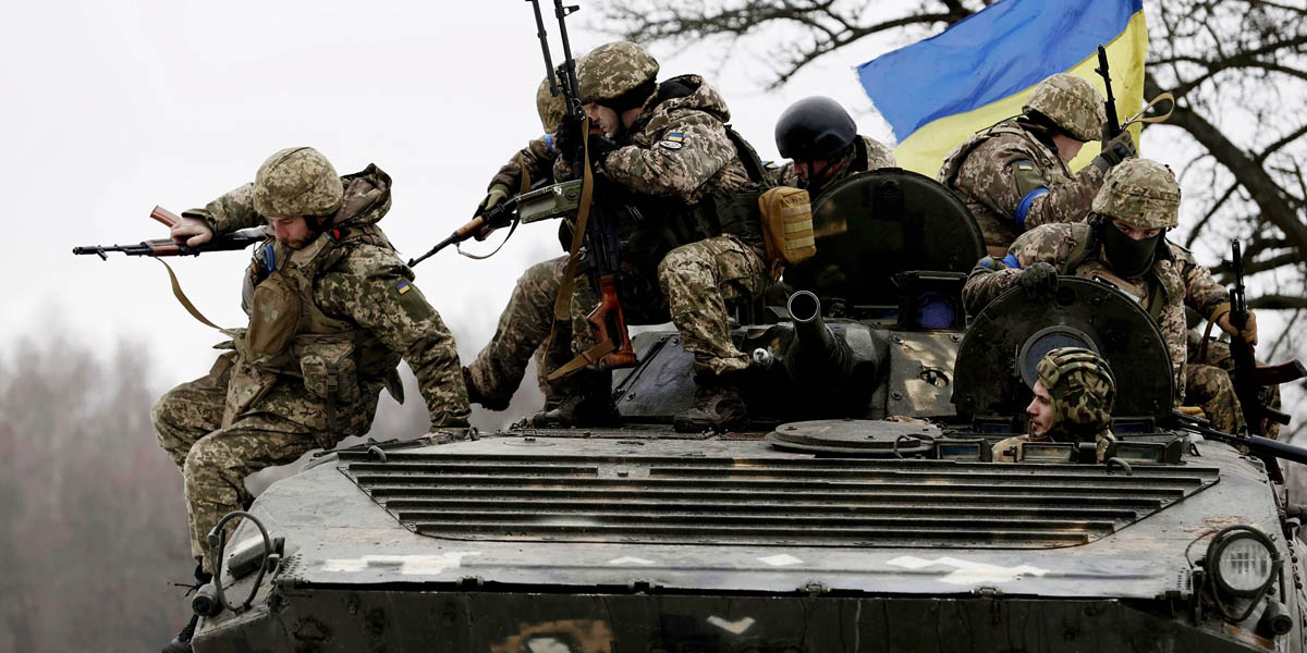 What If Lawmakers Advocating Ukraine Aid Were Sent to Fight Russia?