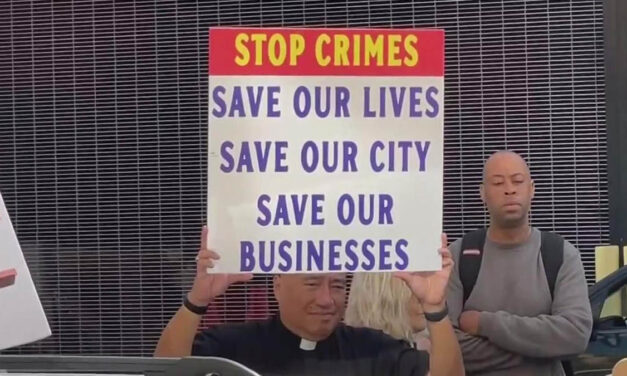 Crime-Stricken Oakland Businesses Threaten to Refuse Paying Taxes
