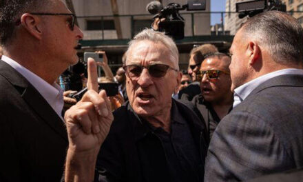 Robert De Niro joins the Alec Baldwin school of unhinged political expression