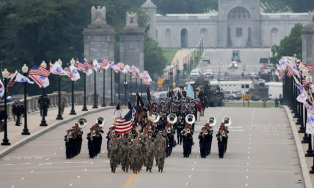 Horist:  I love a parade